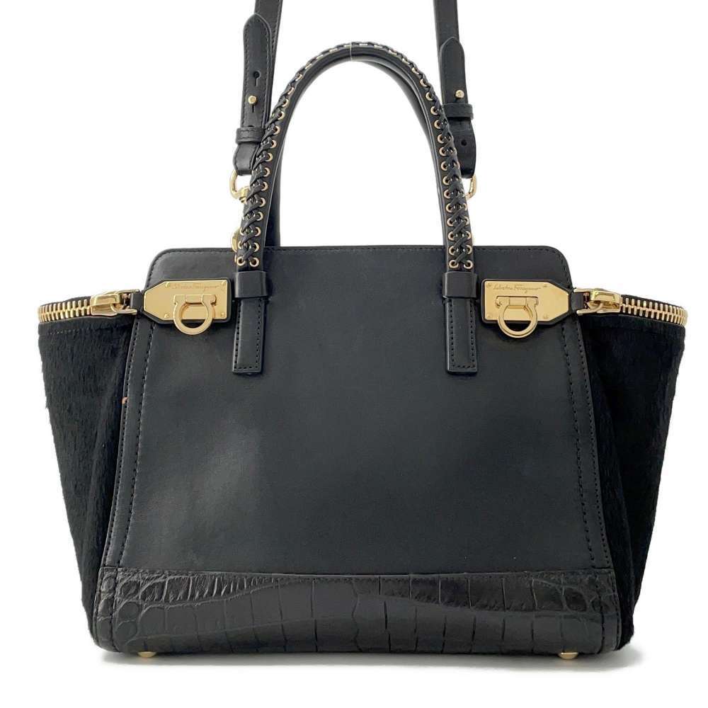 Salvatore Ferragamo handbag calfskin embossed Gancini shoulder bag black